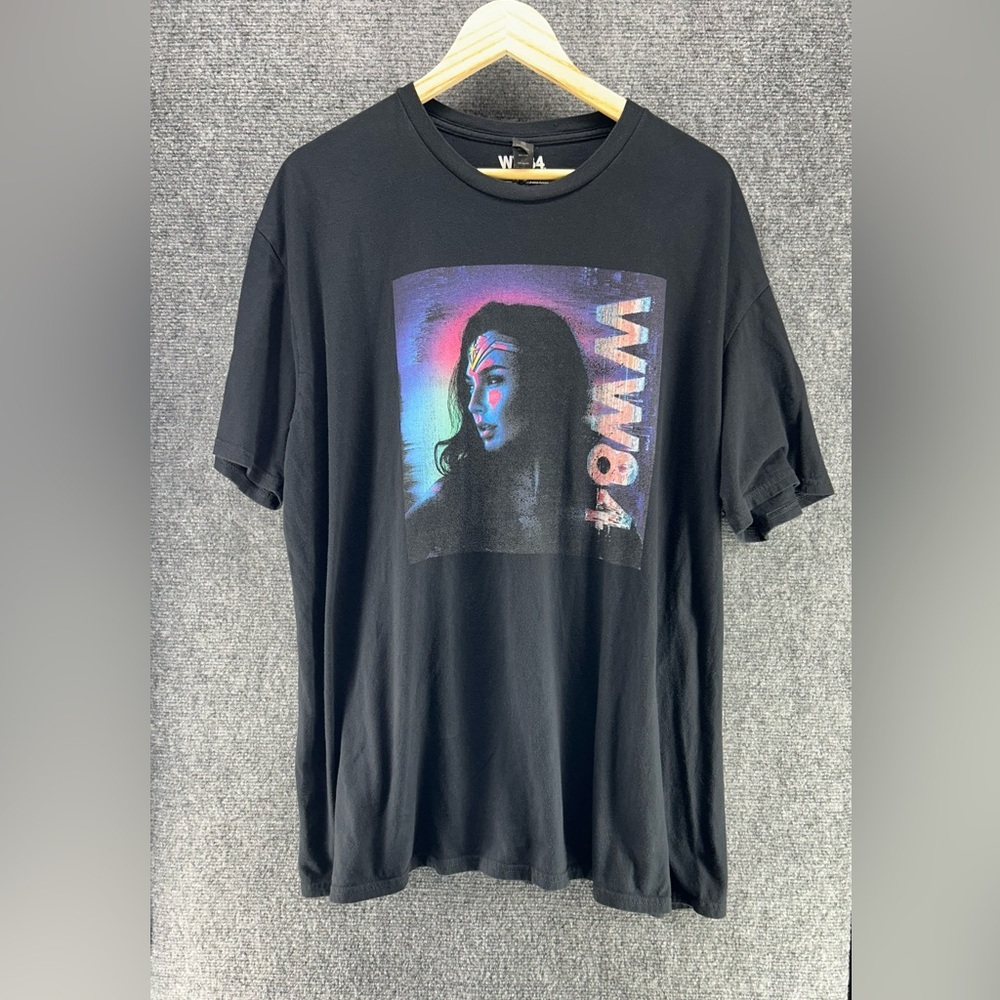 Anvil WW84 Wonder Woman T Shirt Size 2XL